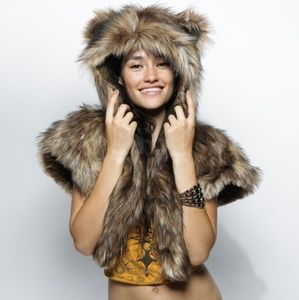 NWT Spirithoods Grizzly Italy Shawl UNISEX